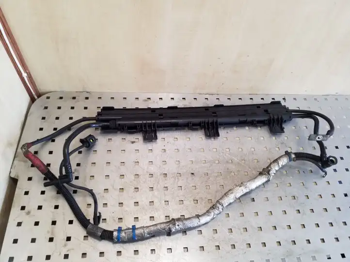 BMW 3 E92 E93 (2005 - 2014) 7798008 Прочая электропроводка — фото 1