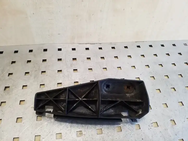 Toyota Corolla Verso AR10 (2004 - 2009) 525620F010 Кронштейн заднего бампера — фото 2