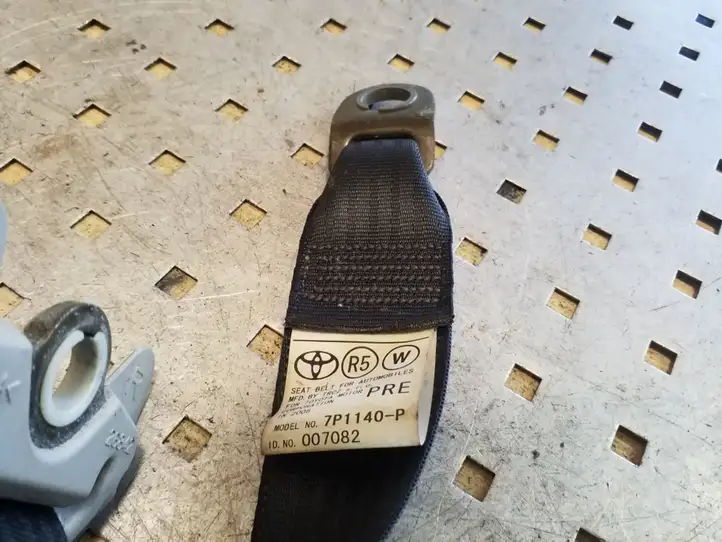 Toyota Corolla Verso AR10 (2004 - 2009) L153004 Передний ремень безопасности — фото 4