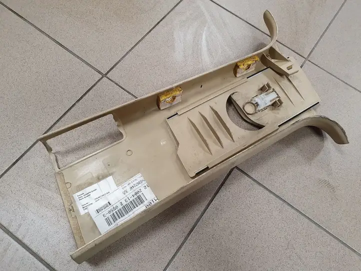 Volkswagen Multivan T5 (2003 - 2015) 7H5867244F Верхняя обшивка стойки B — фото 4
