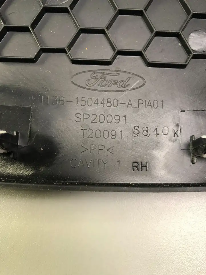 Ford F150 (2018 - 2020) FL3B1504480A Боковая отделка панели приборов — фото 4
