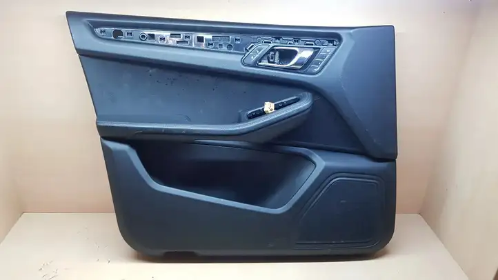 Porsche Macan (95B) (2014 - 2018) 95B867011 Обшивка передней двери — фото 1