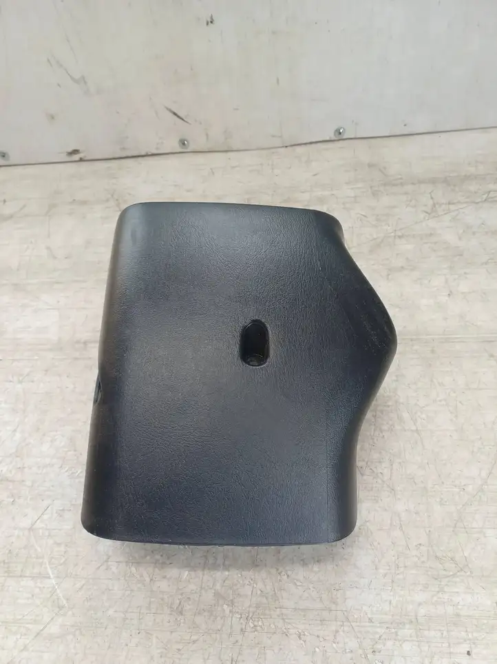 Toyota Avensis Verso (1995 - 2001) 4528728410 Обшивка рулевой колонки — фото 1
