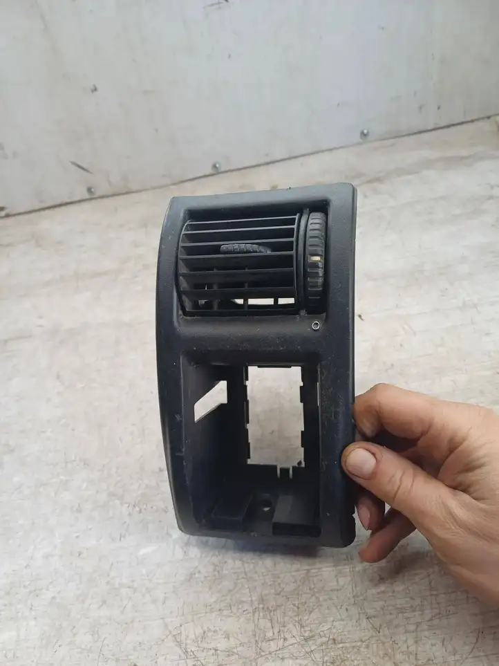 Opel Astra G (1998 - 2004) 90560335 Боковой воздушный дефлектор — фото 5