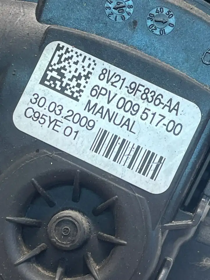 Ford Fiesta (2006 - 2008) 8V219F836AA Педаль акселератора — фото 3