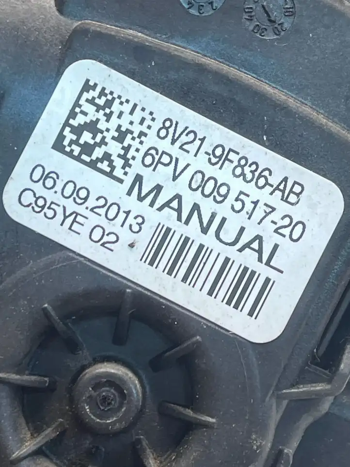 Ford Fiesta (2013 - 2017) 8V219F836AB Педаль акселератора — фото 3