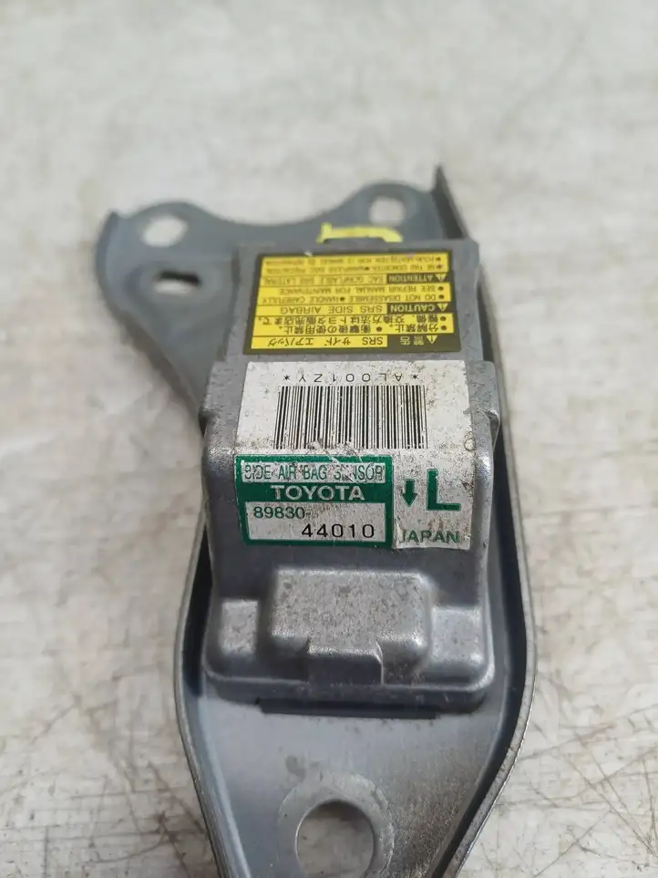 Toyota Avensis Verso (1995 - 2001) 8983044010 Датчик удара SRS — фото 5