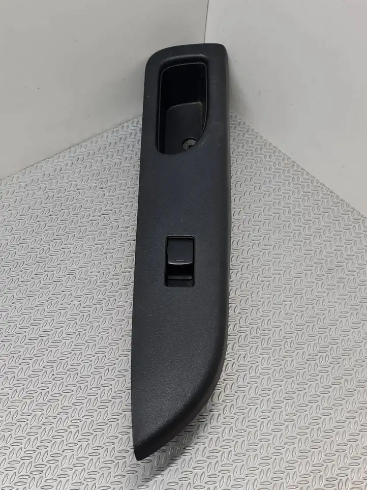Nissan Micra (2010 - 2013) 809601HD5A Блок кнопок стеклоподъемников — фото 2