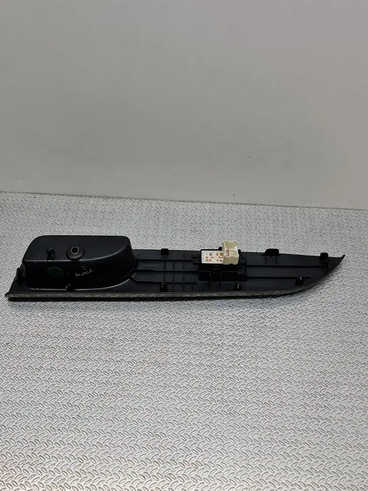 Nissan Micra (2010 - 2013) 809601HD5A Блок кнопок стеклоподъемников — фото 3