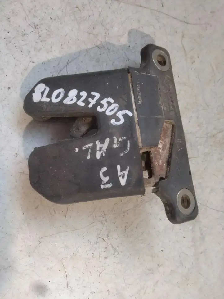 Audi A3/S3 8L (2000 - 2003) 8L0827505 Замок крышки багажника — фото 2