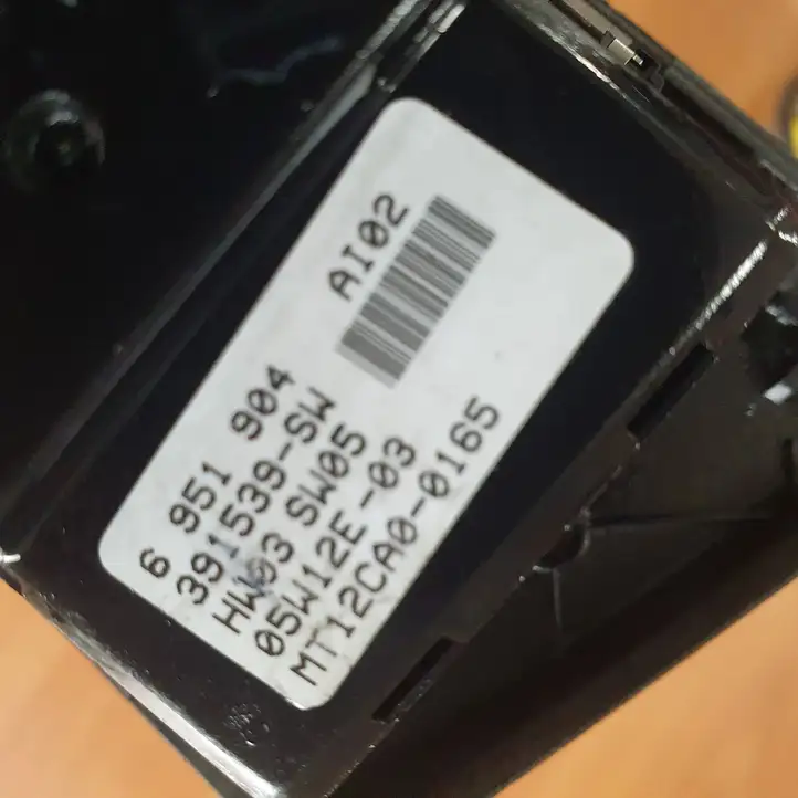 BMW 5 E60 E61 (2004 - 2010) 6951904 Кнопка стеклоподъемников — фото 3