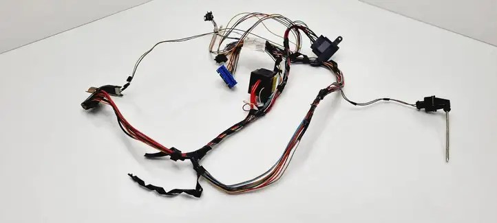 Renault Laguna I (1993 - 2001) 9092820399 Прочая электропроводка — фото 1
