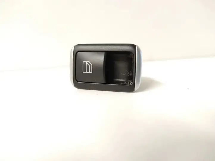 Mercedes-Benz GLK X204 (2008 - 2016) A2049058202 Блок кнопок стеклоподъемников — фото 1