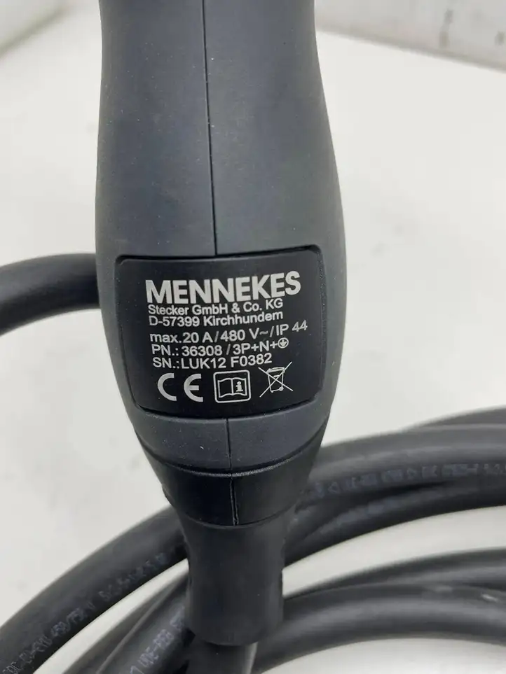 Mercedes-Benz EQC (2018 - ) A000583405 Кабель для зарядки электромобилей — фото 2