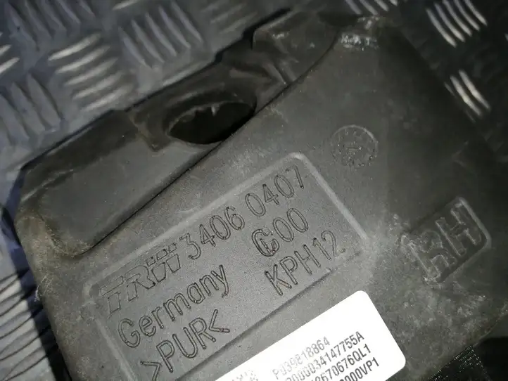 Volvo XC60 (2008 - 2013)  P039818864 Задний ремень безопасности