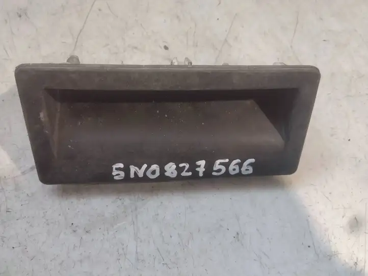 Audi A4 S4 B8 8K (2011 - 2015) 5N0827566 Ручка крышки багажника — фото 1