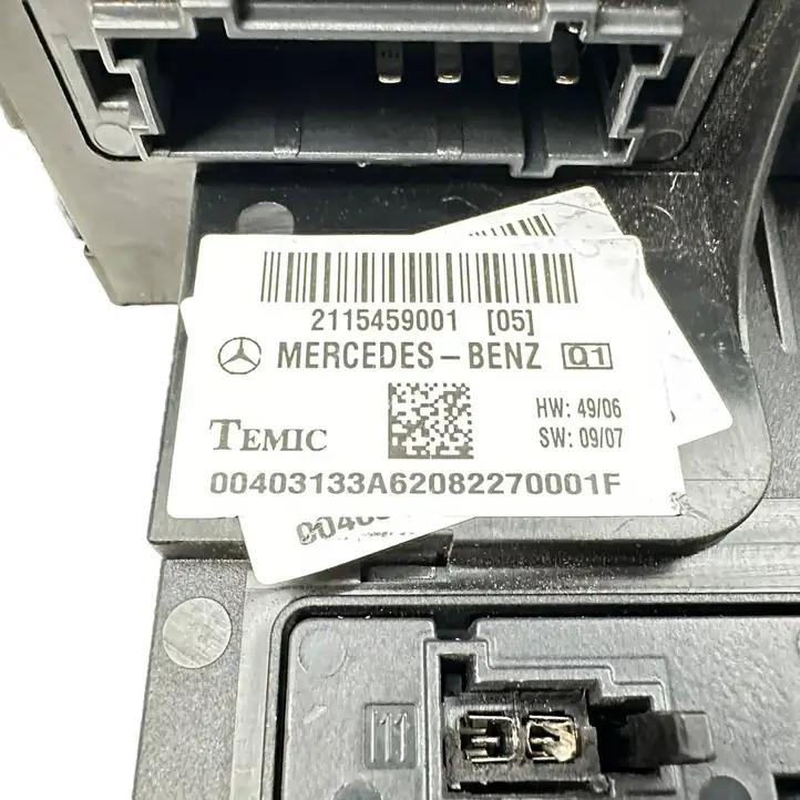Mercedes-Benz E W211 (2002 - 2009) 2115459001 Блок предохранителей — фото 8