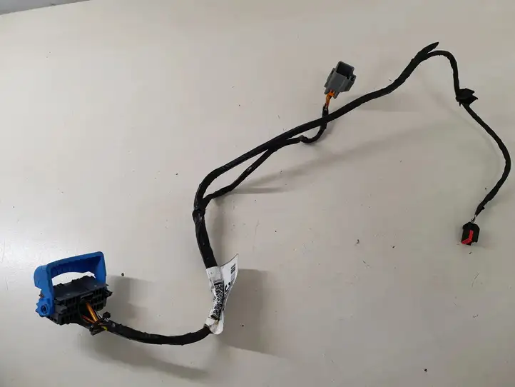 Ford C-MAX I (2007 - 2010) 8M5T15K857 AUX разъем — фото 1