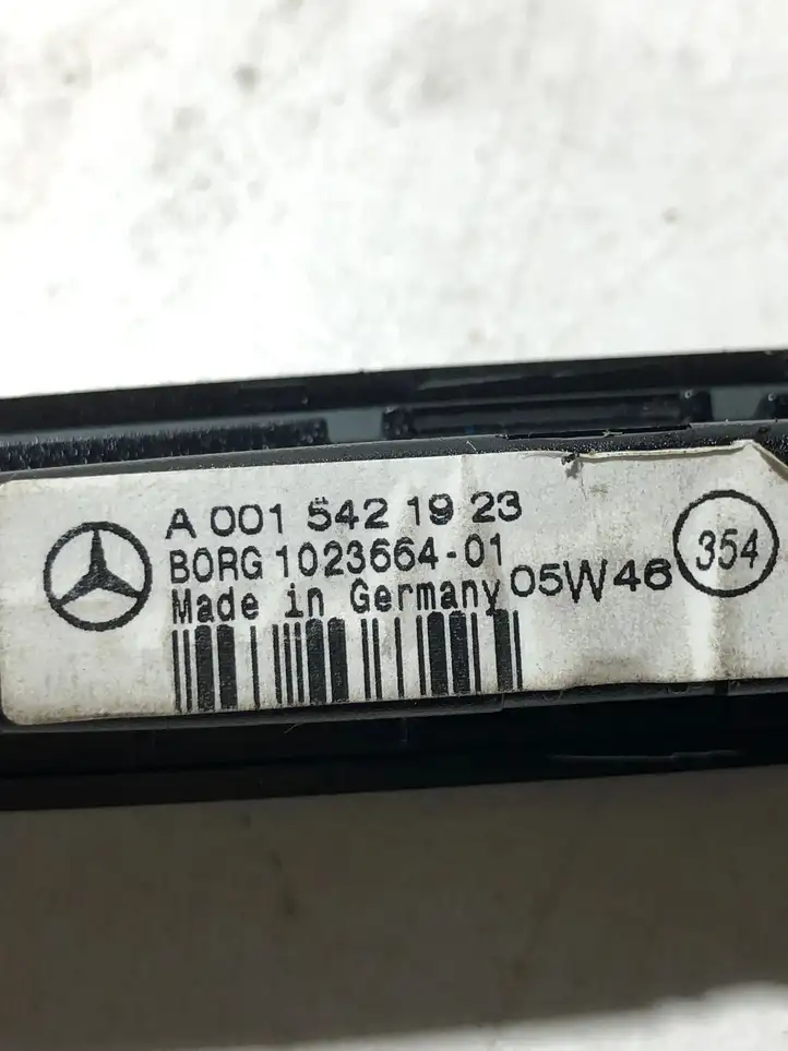 Mercedes-Benz ML W164 (2005 - 2011) A0015421923 Экран парктроника PDC — фото 3