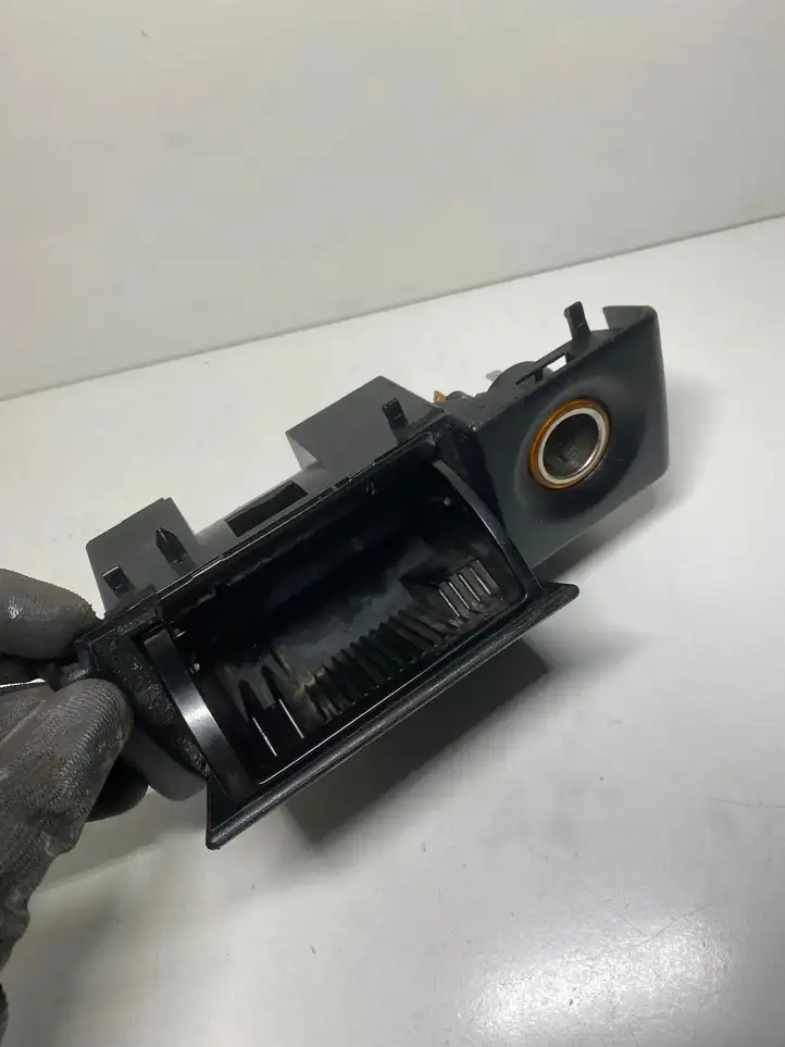 Opel Zafira A (1999 - 2003) 090589659 Передняя пепельница — фото 2