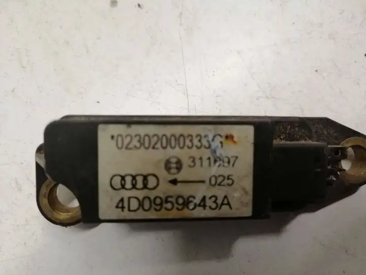 Audi A8 S8 D2 4D (1999 - 2002) 4D0959643A Датчик удара SRS — фото 3