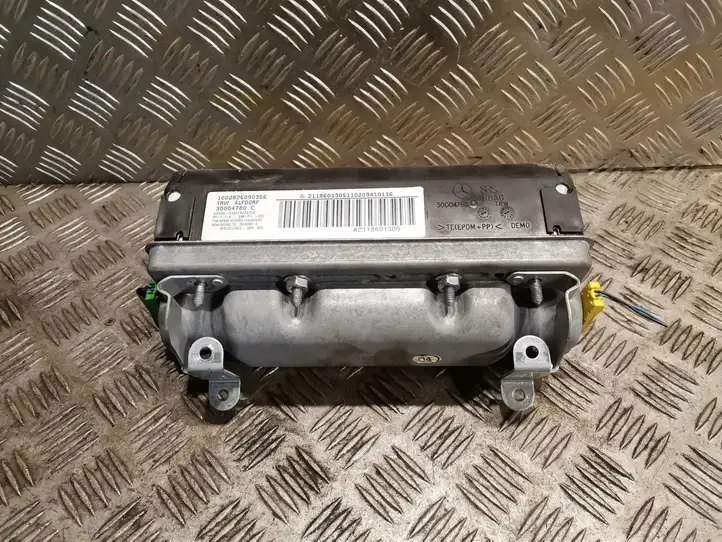 Mercedes-Benz E W211 (2002 - 2009) 2118601305 Подушка безопасности пассажира — фото 2