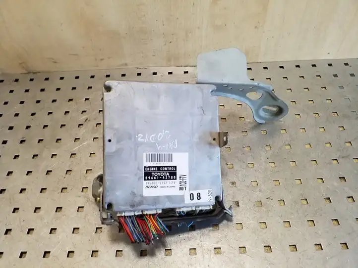 Toyota RAV 4 (XA20) (2000 - 2005) 8966142780 Блок управления двигателем (ЭБУ) — фото 1