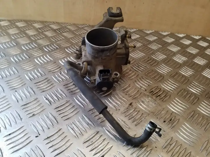 Toyota RAV 4 (XA20) (2000 - 2005) 8946233030 Дроссельная заслонка — фото 5