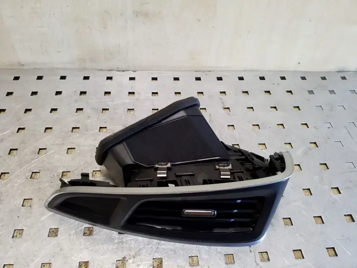 Ford Focus (2011 - 2015) BM51018B08 Боковой воздушный дефлектор — фото 4