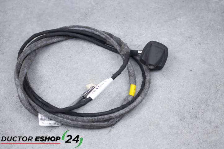 282437016R Dacia Duster Radio antena