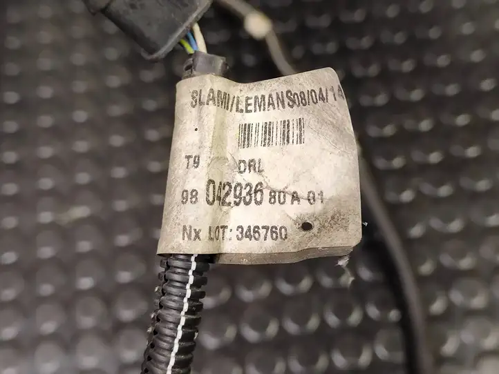 Peugeot 308 (2007 - 2013) 9804293680 Прочая электропроводка — фото 6