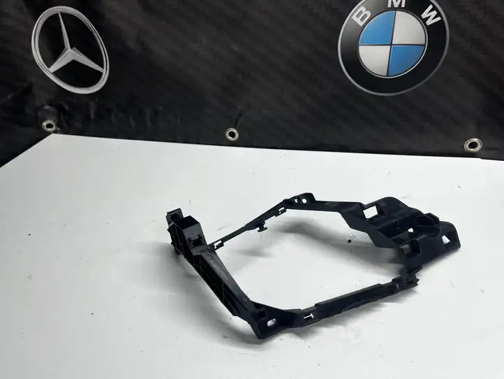 BMW X5 F15 (2013 - 2017) 08587007 Прочие детали салона — фото 3