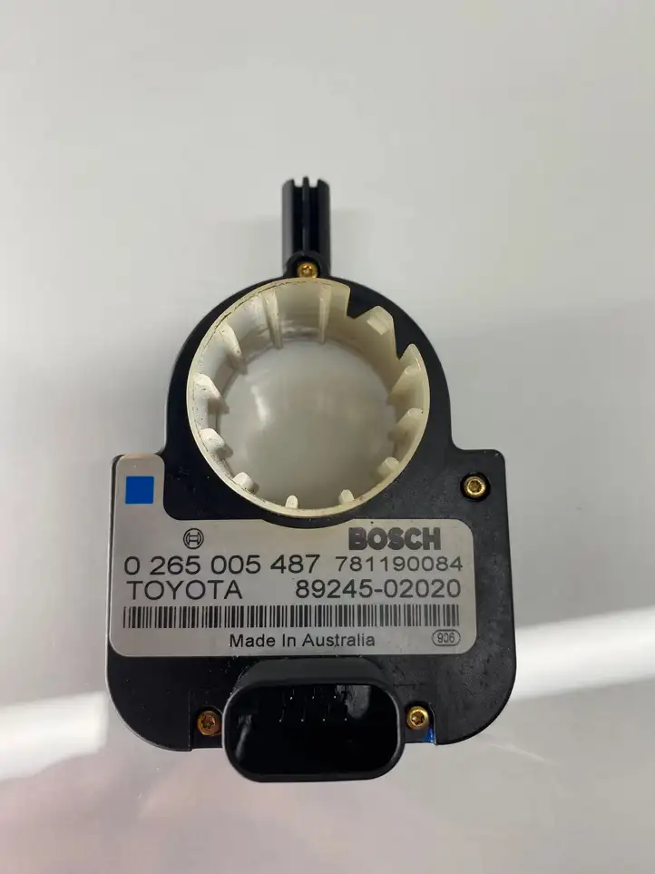 Toyota Avensis T250 (2006 - 2009) 0265005487 Датчик угла поворота руля — фото 4