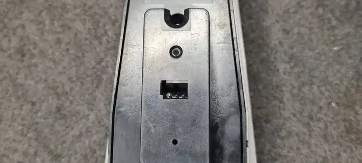 BMW 7 E65 E66 (2001 - 2008) 6943057 Кнопка стеклоподъемников — фото 2