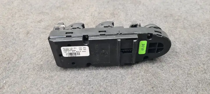 BMW 3 E90 E91 (2005 - 2012) 9122110 Кнопка стеклоподъемников — фото 2