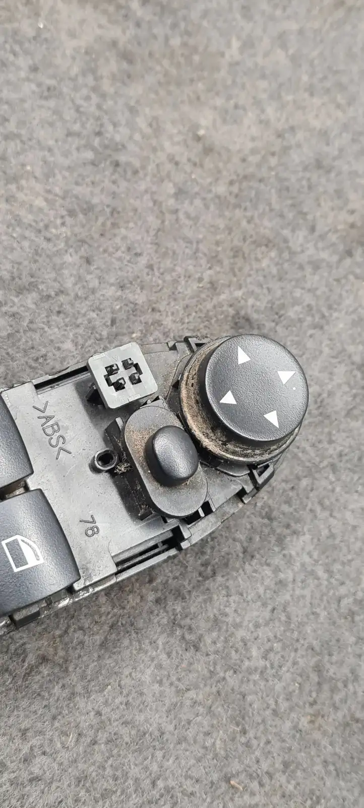 BMW 3 E90 E91 (2005 - 2012) 9122110 Кнопка стеклоподъемников — фото 4
