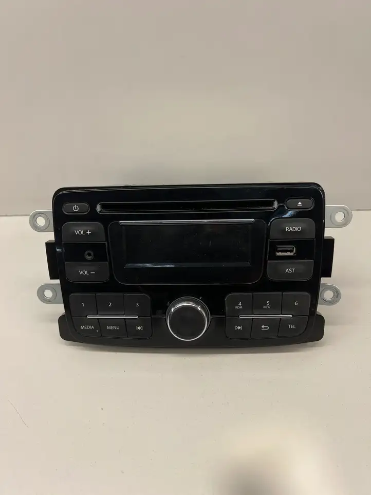 Renault Captur (2013 - 2020) 281156127R Магнитола / мультимедийная система — фото 1