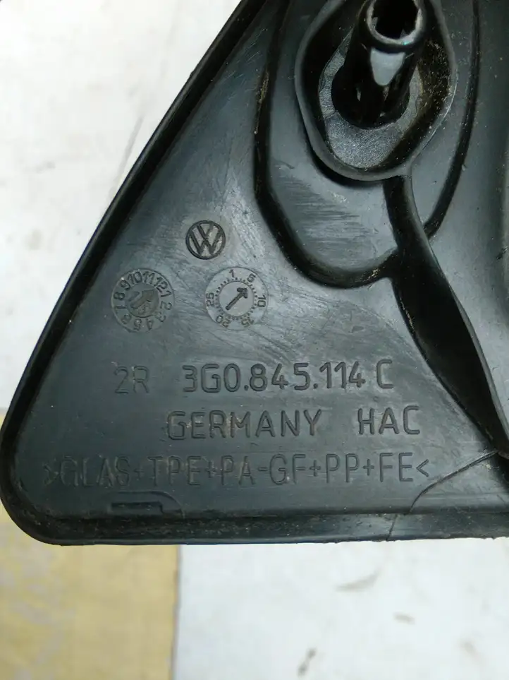 Volkswagen PASSAT B8 (2015 - ) 3G0845114C Форточка двери — фото 5