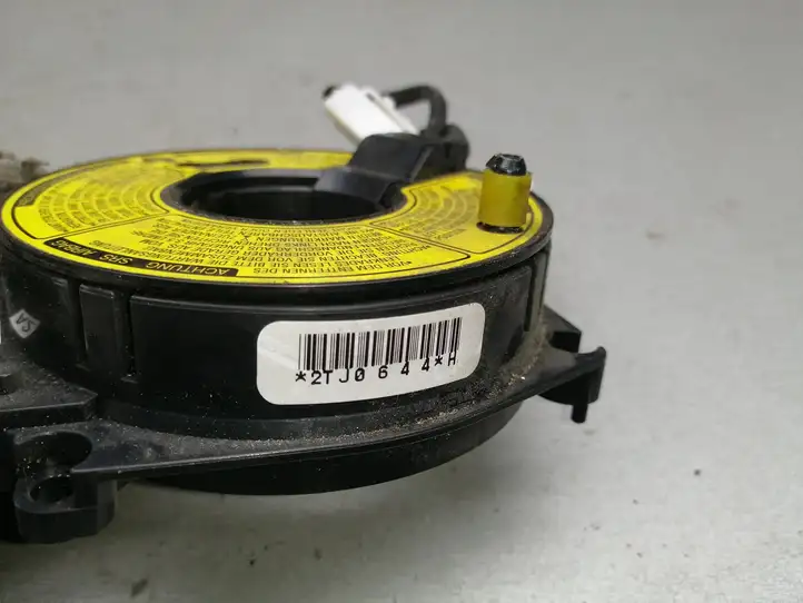 Toyota Corolla E120 E130 (2004 - 2007) Контактное кольцо SRS — фото 2