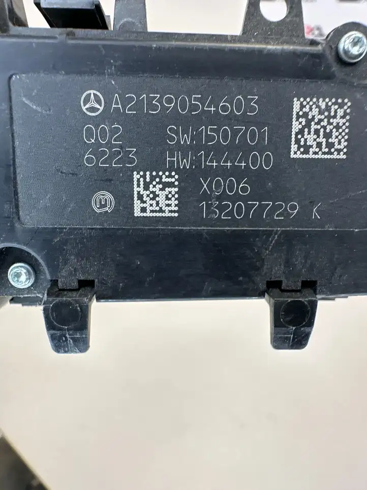 Mercedes-Benz E W213 (2016 - ) A2139054603 Контроллер мультимедийной системы — фото 4
