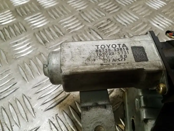 Toyota RAV 4 (XA20) (2000 - 2005) 8573033010 Мотор привода люка — фото 3