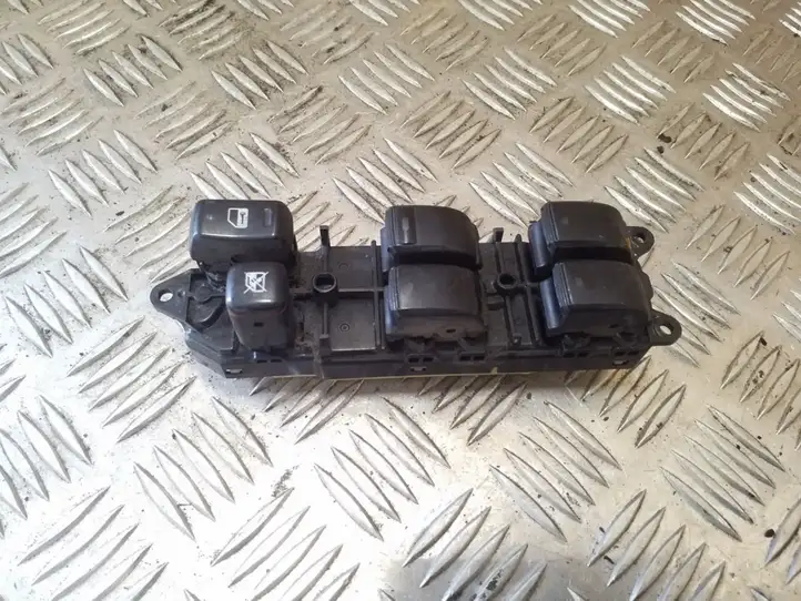 Toyota Avensis Verso (2001 - 2004) 8404044020 Блок кнопок стеклоподъемников — фото 1