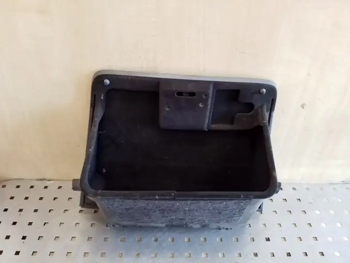 Toyota Avensis Verso (2004 - 2009) 5555144050 Бардачок в сборе — фото 2