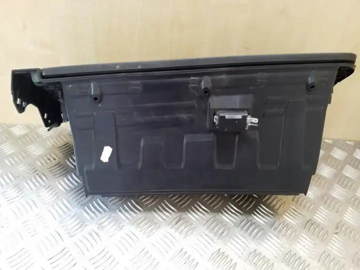 Kia Sportage (2010 - 2014) 10SL154200 Бардачок в сборе — фото 2