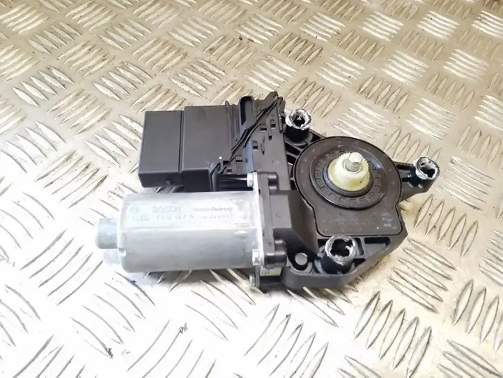 Volkswagen Golf Plus (2004 - 2008) 0130821431 Стеклоподъемник задней двери — фото 1