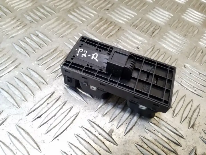 Audi A4 S4 B8 8K (2007 - 2011) 8K0959851D Кнопка стеклоподъемников — фото 4