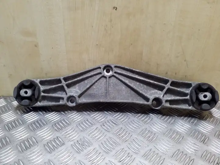 Volkswagen Phaeton (2008 - 2016)  3D0599285B Кронштейн заднего редуктора