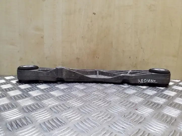 Volkswagen Phaeton (2008 - 2016)  3D0599285B Кронштейн заднего редуктора