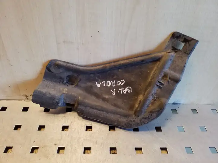 Toyota Corolla E120 E130 (2004 - 2007) 5218502040 Задний брызговик — фото 1