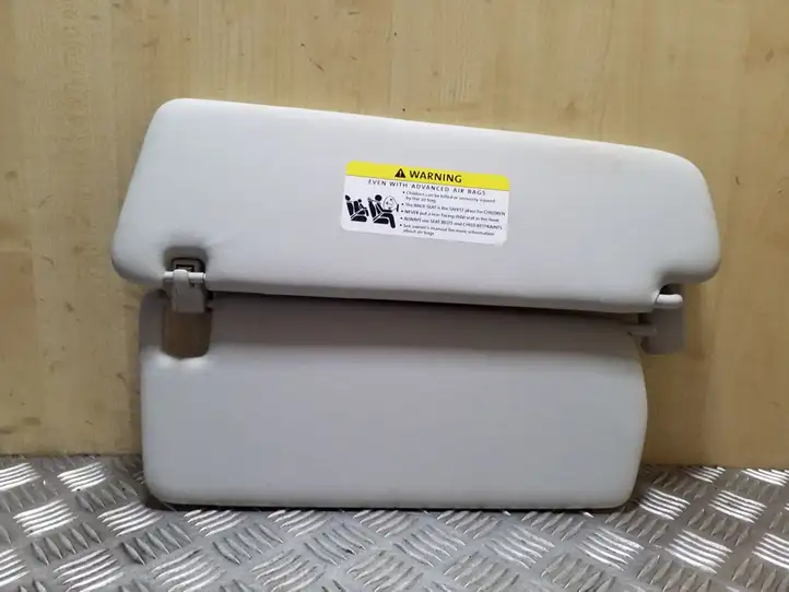 Volkswagen Touareg II (2010 - 2018) 7P6857552B Солнцезащитный козырек — фото 3